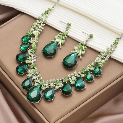 Dazzling Elegance Crystal Jewelry Set™